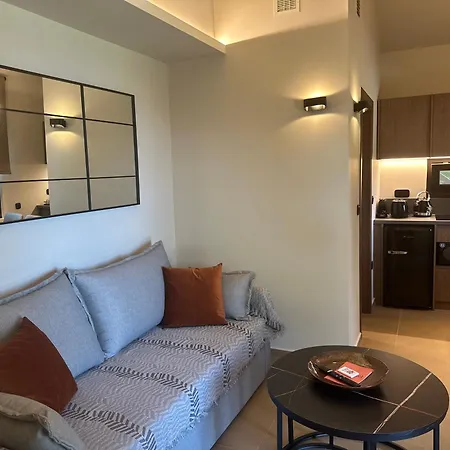 Дом отдыха Four Elements Цагарада