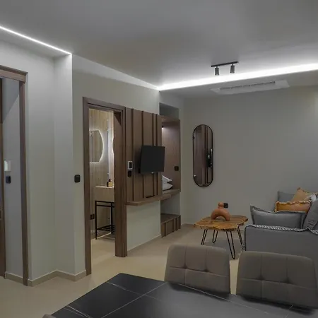 Four Elements Цагарада